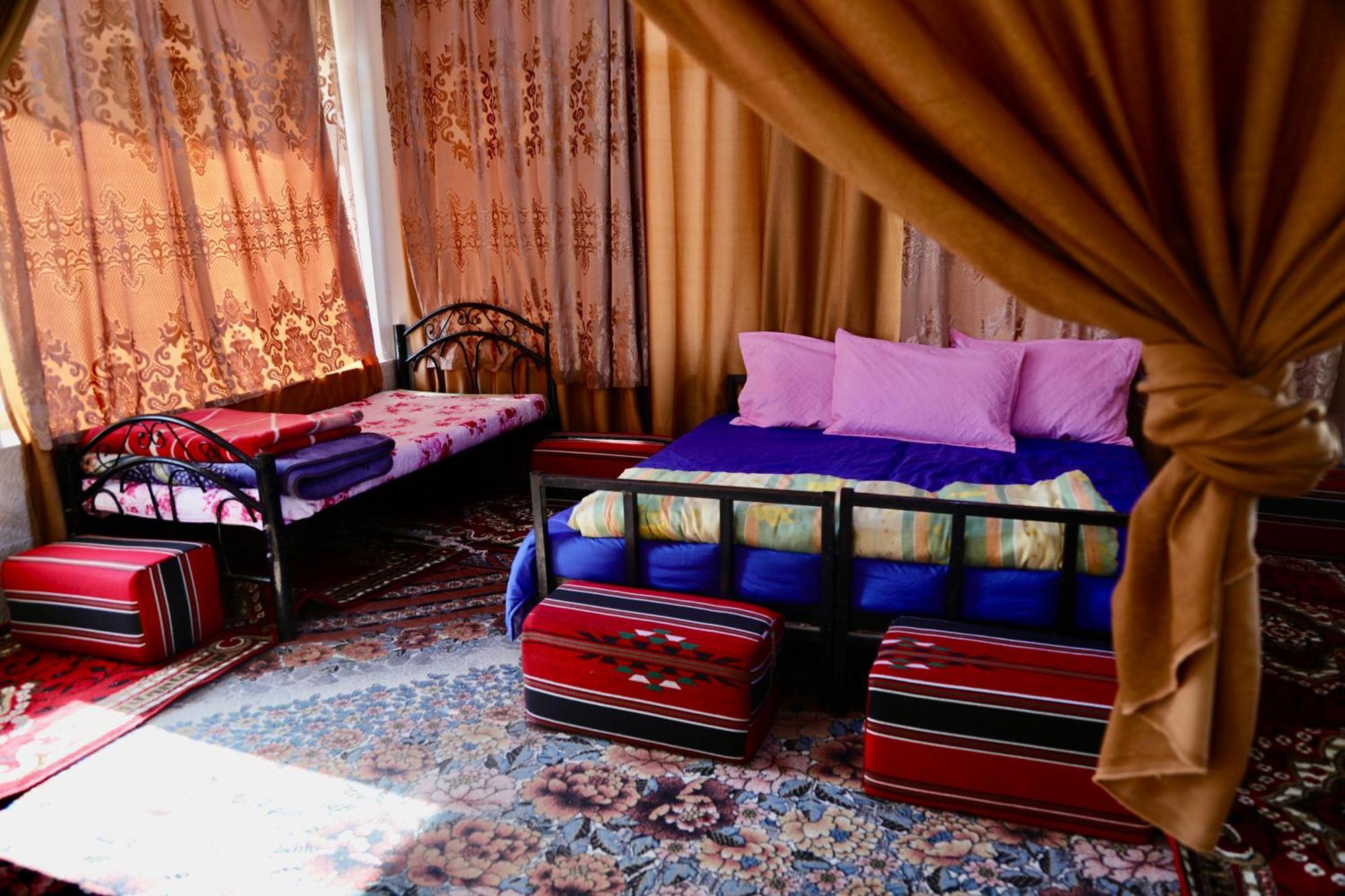 Private Room With Cultural Experience And Great Landscapes Sirfa Bagian luar foto